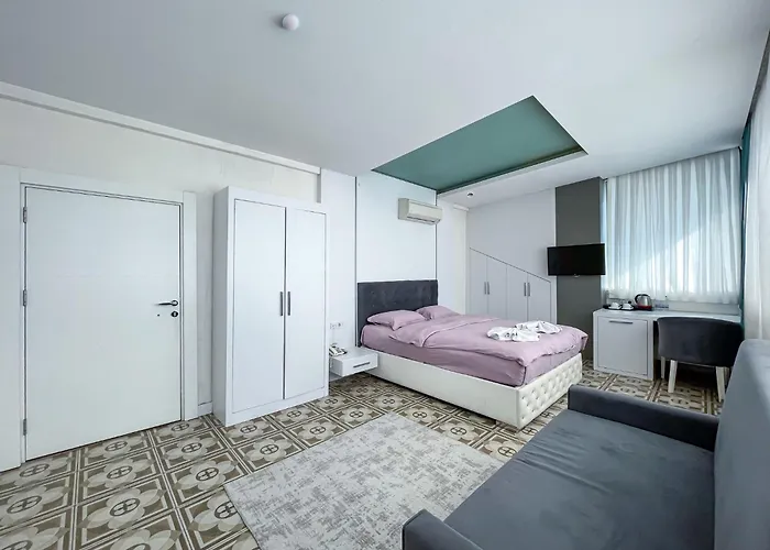 Berrak Su Hotel